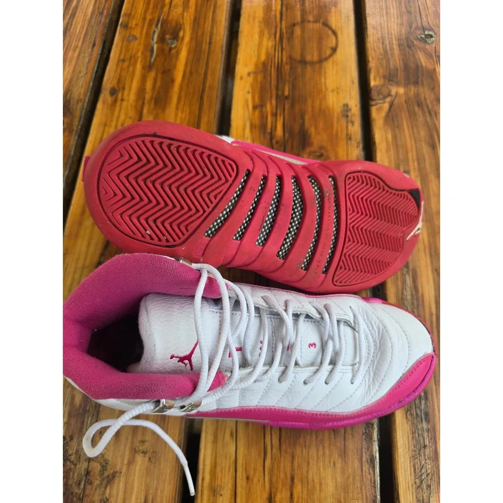 Jordan 12 Retro Dynamic Pink White Kids Sneakers 5Y 510815-109 Jumpman